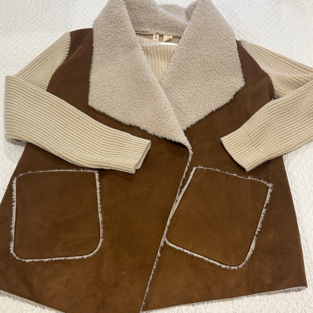 Moth Brown and Cream Tunic Top